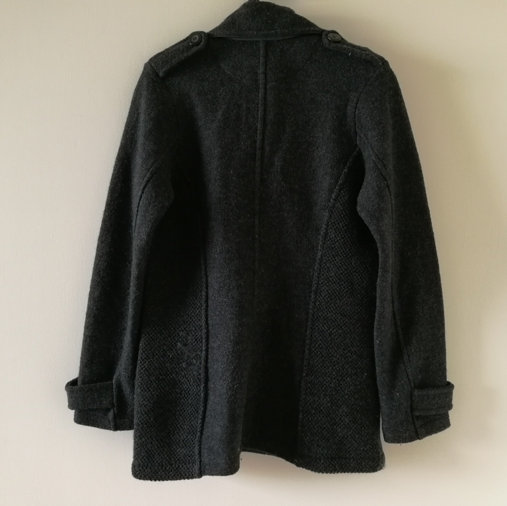 wool coat - Picture 2 of 3